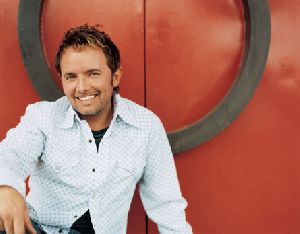 Chris Tomlin : Chris-Tomlin-ec03