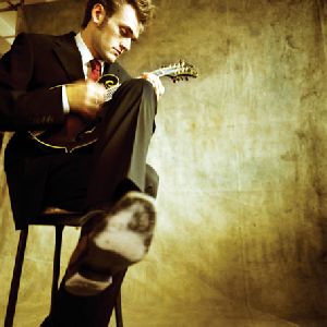 Chris Thile : Chris-Thile-sh01