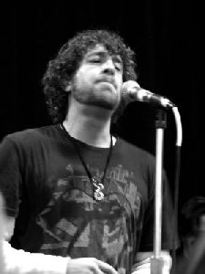 Elliott Yamin in concert 14