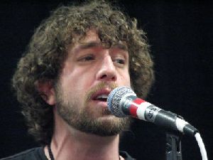 Elliott Yamin in concert 7