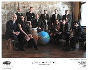 Pink Martini : Pink-Martini-band-h04