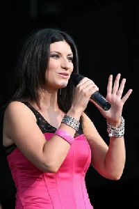 Laura Pausini : Laura Pausini-17