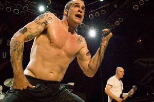 henry rollins : Henry Rollins-37