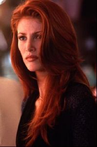 angie everhart : 10