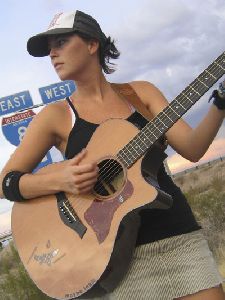 Tristan Prettyman : Tristan-Prettyman-01