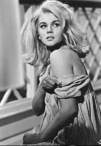 ann margret : 3