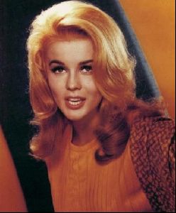 ann margret : 4