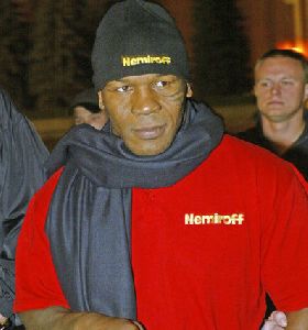 Mike Tyson : Mike Tyson Visits Russia on September 11, 2005