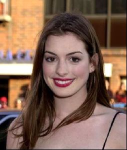 anne hathaway : 23