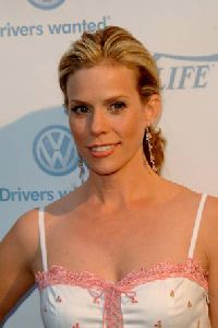 Cheryl Hines : Cheryl Hines-30