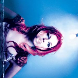 Bonnie McKee : Bonnie-McKee-rp05