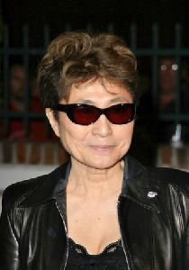 Yoko Ono : Yoko Ono-4