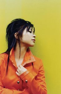 Utada Hikaru : Utada umvd02