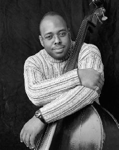 Christian McBride : Christian-McBride-wj04