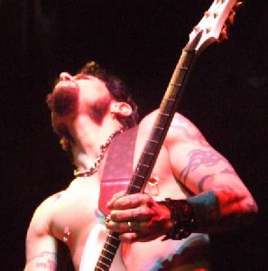 Dave Navarro : Dave Navarro-45