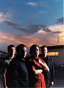 Jimmy Eat World : Jimmy-Eat-World-nl01