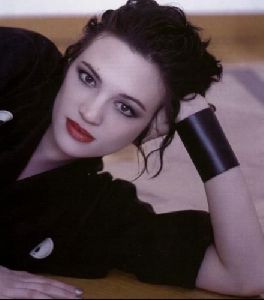 asia argento : 80