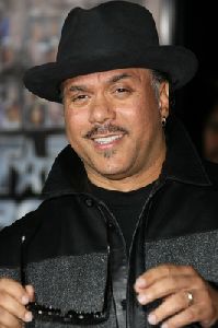 Howard Hewett : Howard Hewett-3