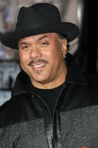 Howard Hewett : Howard Hewett-2