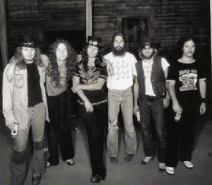 Lynyrd Skynyrd : Lynyrd-Skynyrd-wh01