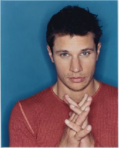 Nick Lachey in a red top