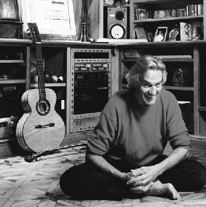 John McLaughlin : John McLaughlin umvd003