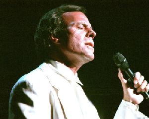 Julio Iglesias : Julio Iglesias-2