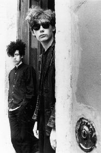 The Jesus and Mary Chain : Jesus-Mary-Chain-r02