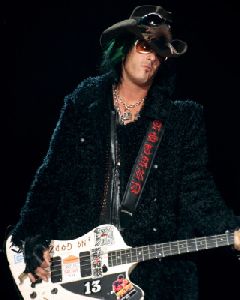 Motley Crue : Motley Crue-3