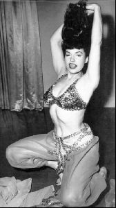 betty page : 18