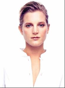 bridget fonda : 10