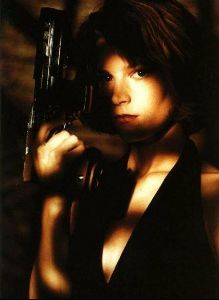 bridget fonda : 14