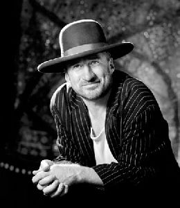 Jon Cleary : Jon-Cleary-mh03