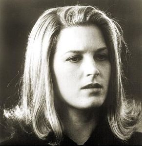 bridget fonda : 39