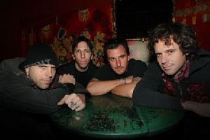 Bouncing Souls : Bouncing-Souls-6ep01