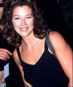 brooke langton : 22