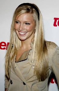 Katie Cassidy : Katie Cassidy-24