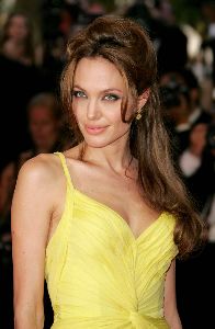 pictures of  Angelina Jolie At Ocean's Thirteen Premiere