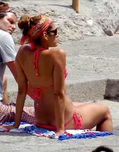 Eva Mendes bikini pictures