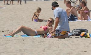 Pictures of Hayden Panettiere in bikini with her boyfriend Stephen Colletti