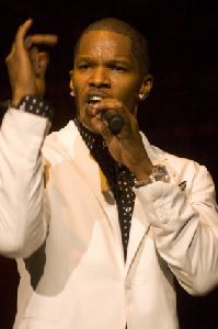 Jamie Foxx pictures  Performs on Unpredictable Tour 2007