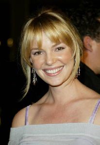 Actress Katherine Heigl pictures at Grauman s Mann Chinese Theatre