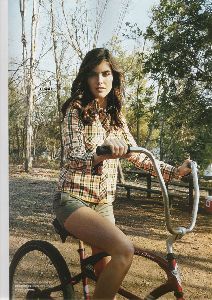 Supermodel Hilary Rhoda pictures