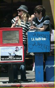 Ashlee Simpson and Pete Wentz pictures