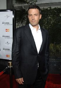 Ben Affleck pictures at Bourne Ultimatum movie premiere in Hollywood