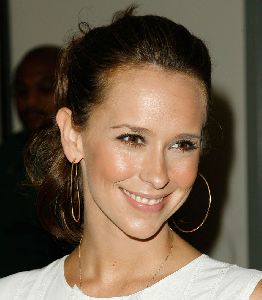 Actress Jennifer Love Hewitt Pictures At Comic-Con