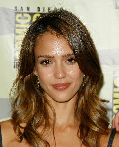 Sexy actress Jessica Alba Pictures At 2007 Comic-Con International convention in San Diego on July 26th 2007