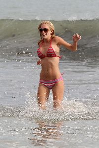 Actress Heidi Montag zibra bikini pictures