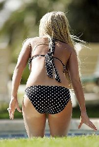 Actress and model Jennifer Ellison bikini pictures