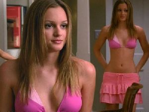 Actress Leighton Meester pink bikini pictures